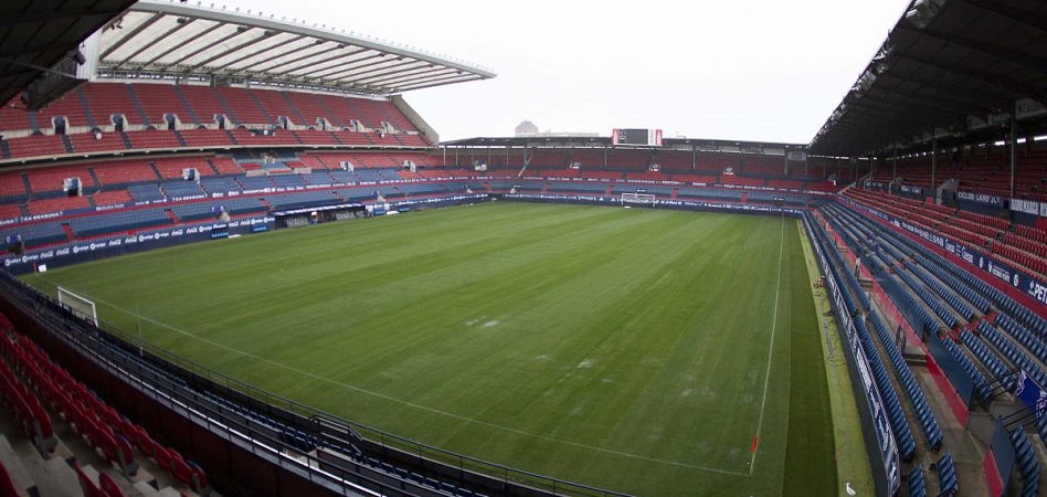 Osasuna convoca una consulta para decidir sobre la reforma del estadio